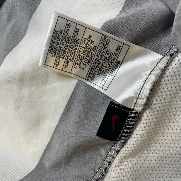 Nike‎ Juventus Long Sleeve Soccer Jersey Sky Sport Men Size M Football 2004 2005 - Picture 7 of 10